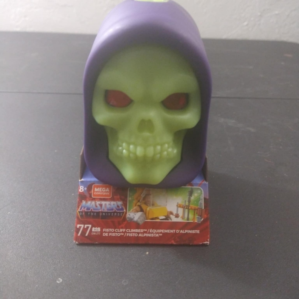Masters of the Universe Mega Blocks Glow in the Dark Skeletor mini set